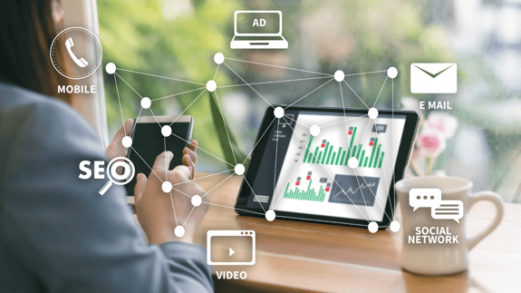 A connect the dots model of a virtual trade show marketing strategy